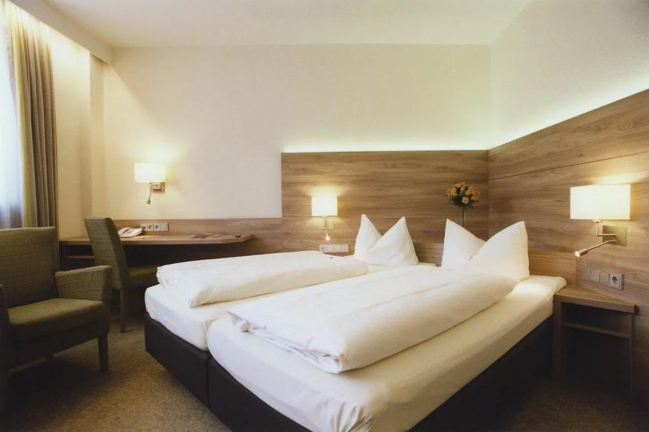 Hotel Jedermann Munich Germany