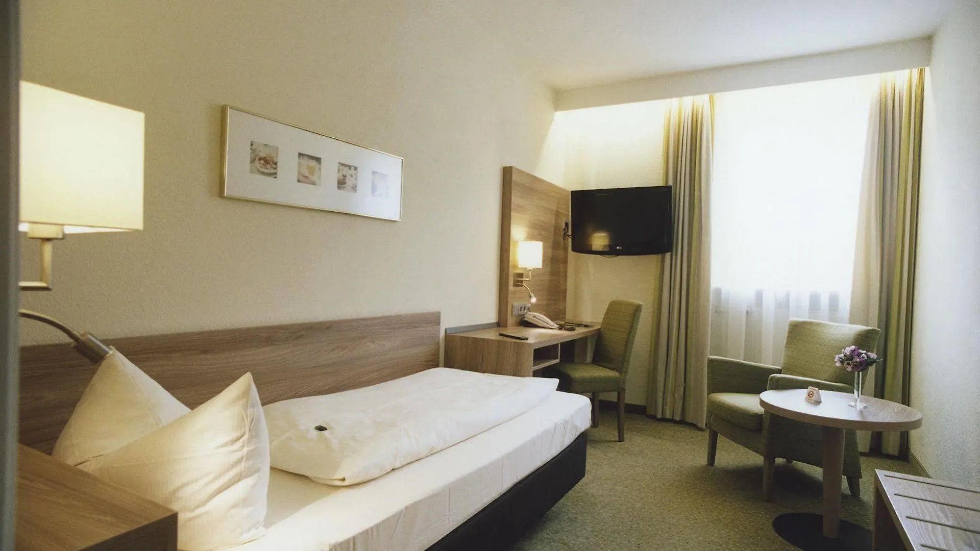 Hotel Jedermann Munich 3*,  Germany