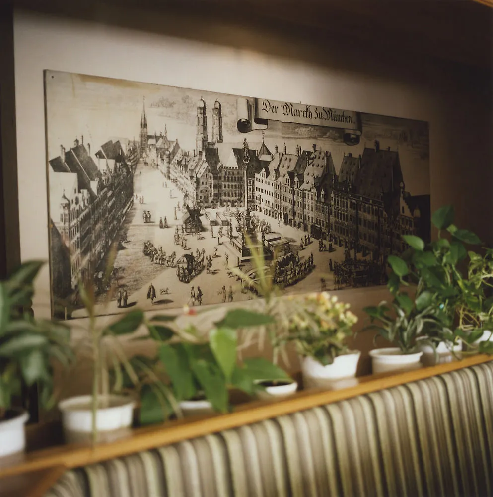 Hotel Jedermann Munich 3*,  Germany